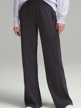 Lululemon Ribbed Softstreme High-Rise Pant
